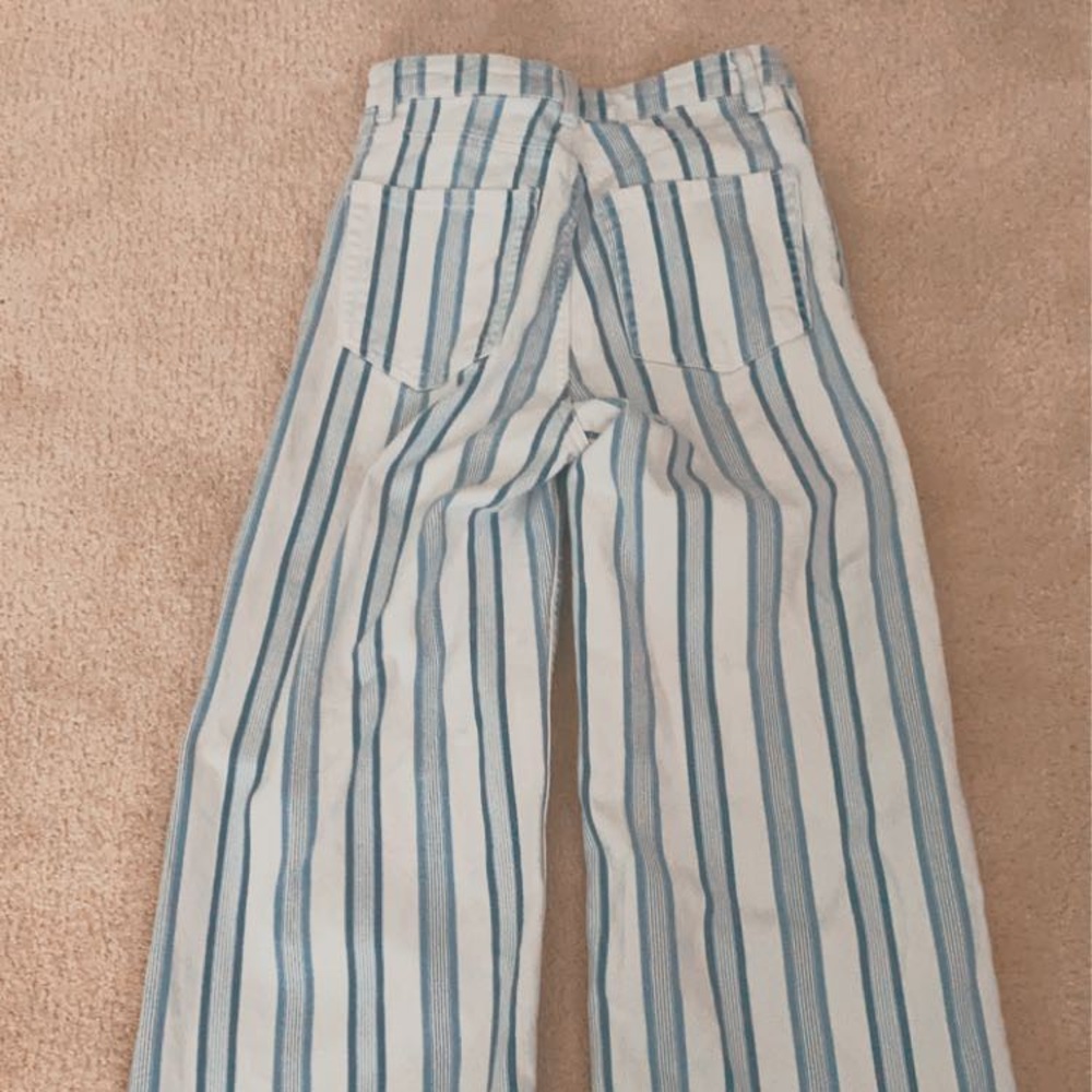 Blue and white stripped H&M pants - Picture 6 of 14